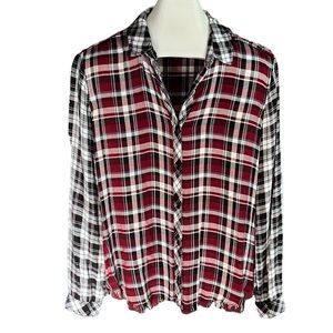 🎈Catherine Malandrino raw hem button down